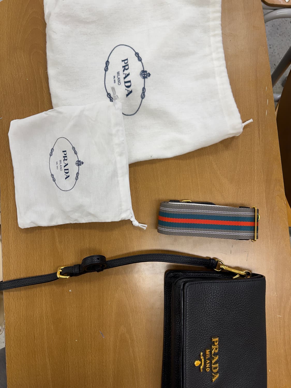 프라다 비텔로 다이노 숄더 크로스백 오늘만 100에 쿨거 상품이미지1