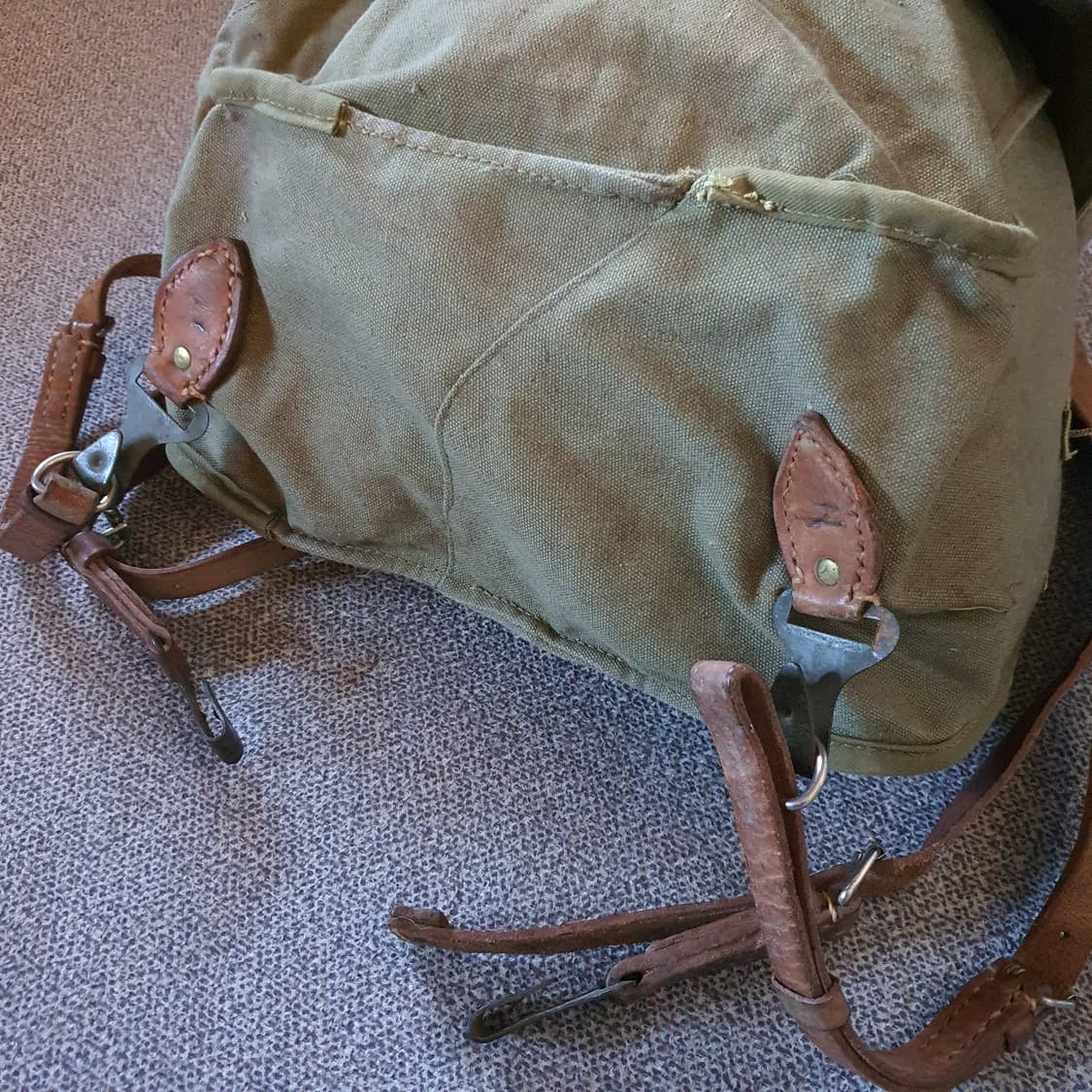70s 루마니아군용 배낭 상품이미지8