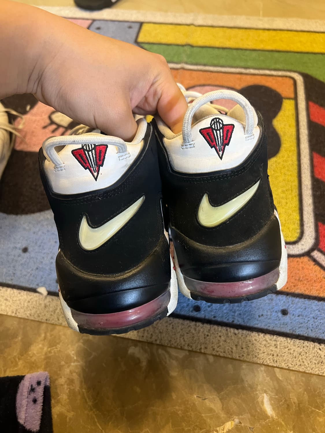 나이키 업템포 스카디 피펜 컬러 310 황금매물 상품이미지3