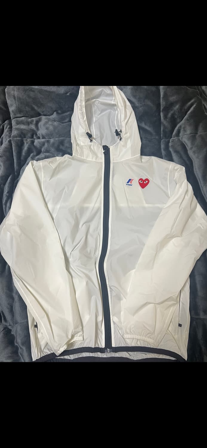 플레이 꼼데가르송 x 까웨 풀 집 자켓 화이트 상품이미지1