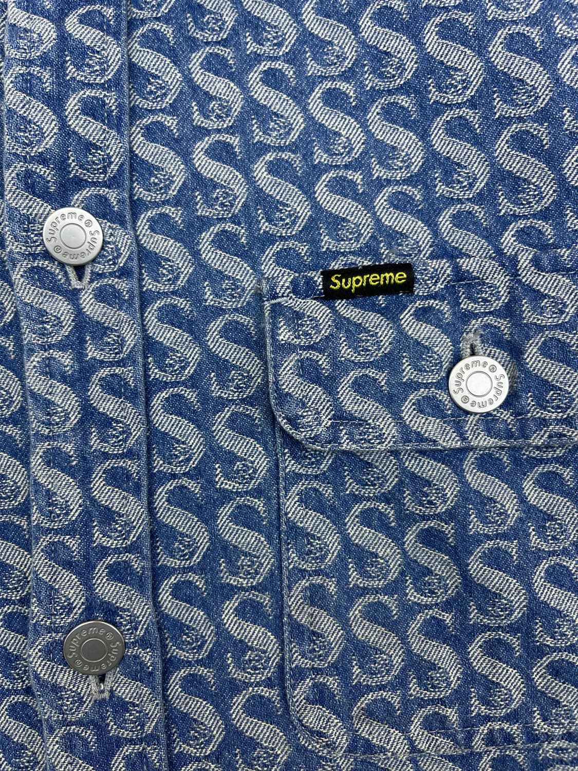  슈프림 21fw 모노그램 데님 셔츠 상품이미지6