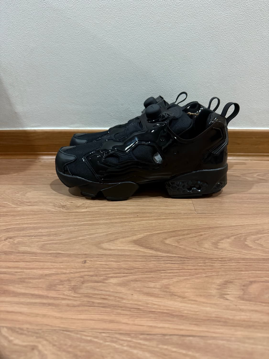 리복 준지 pump black us10 상품이미지5