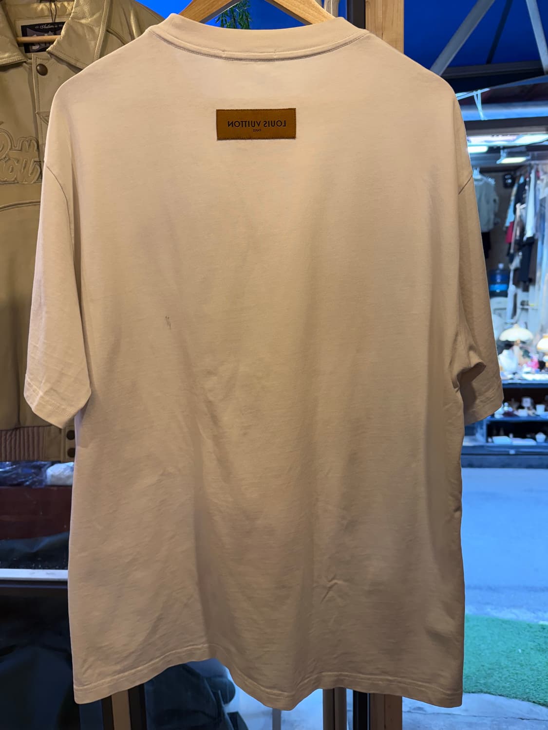 루이비통 페이스 로고 반팔 티셔츠 상품이미지6