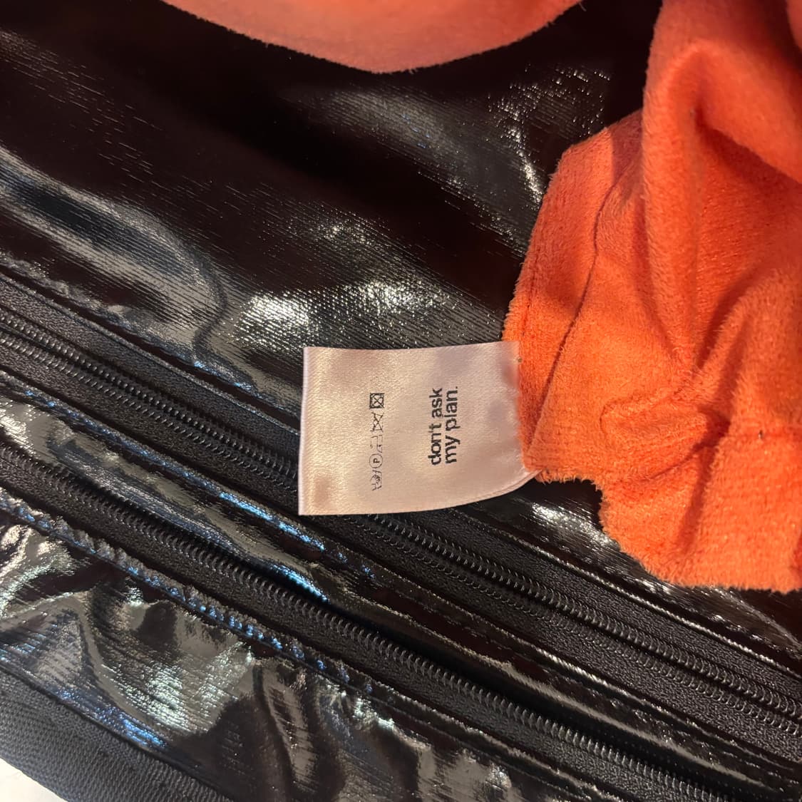 정품 돈애스크마이플랜 샤인 크로스백     상품이미지9