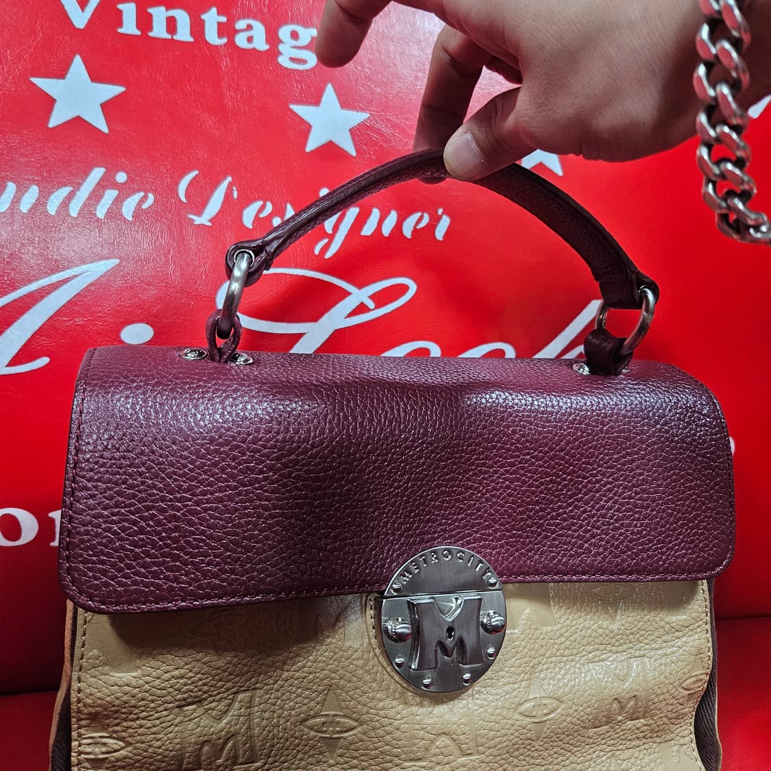 메트로시티 배색 시그니쳐 로고 가죽 토트 크로스백  상품이미지3