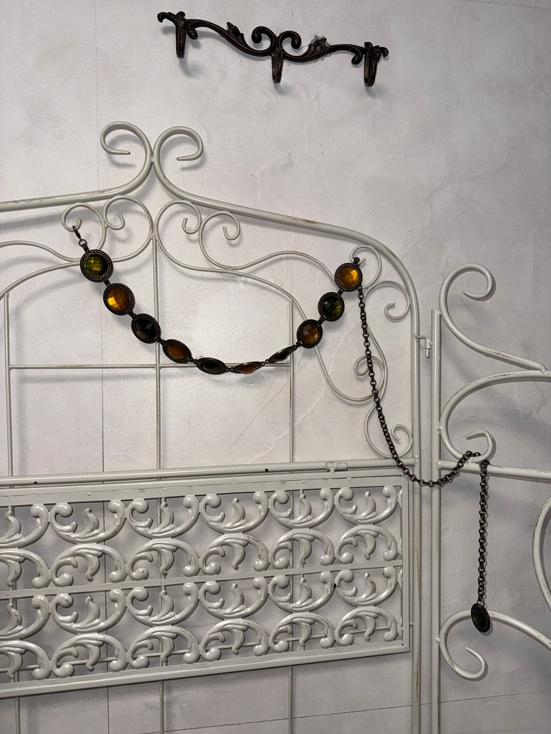 Khaki gold gemstone chain belt 상품이미지1