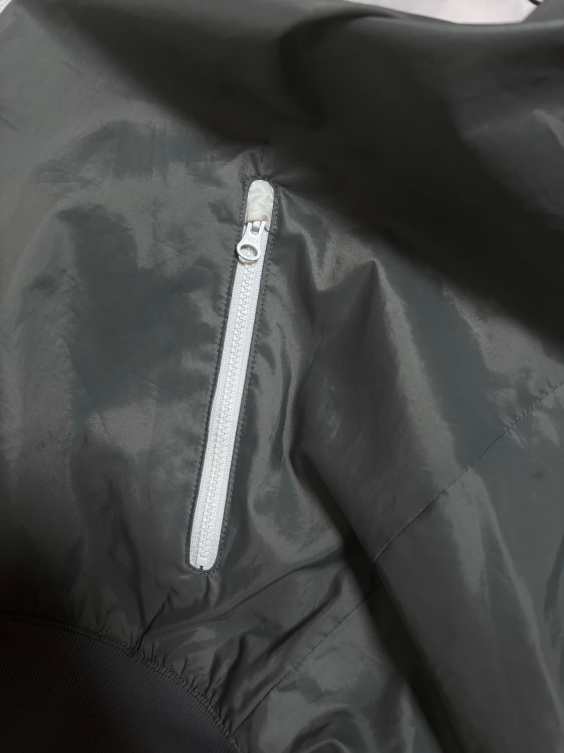 나이키 윈드러너 바람막이 입니다 상품이미지6