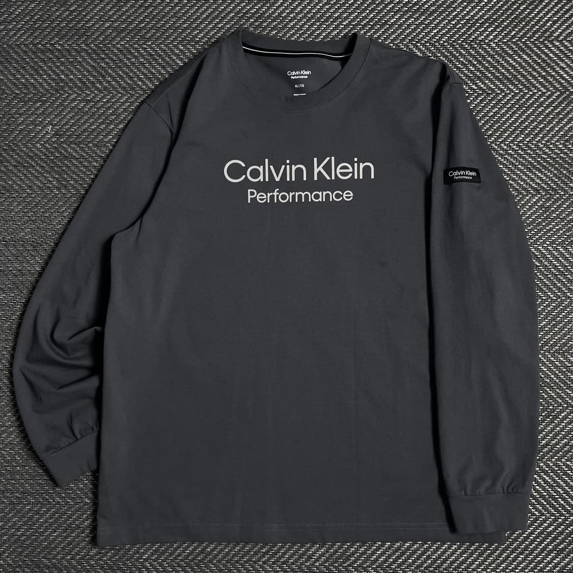 캘빈클라인 스펠아웃 퍼포먼스 긴팔 롱슬리브y 4928 상품이미지2