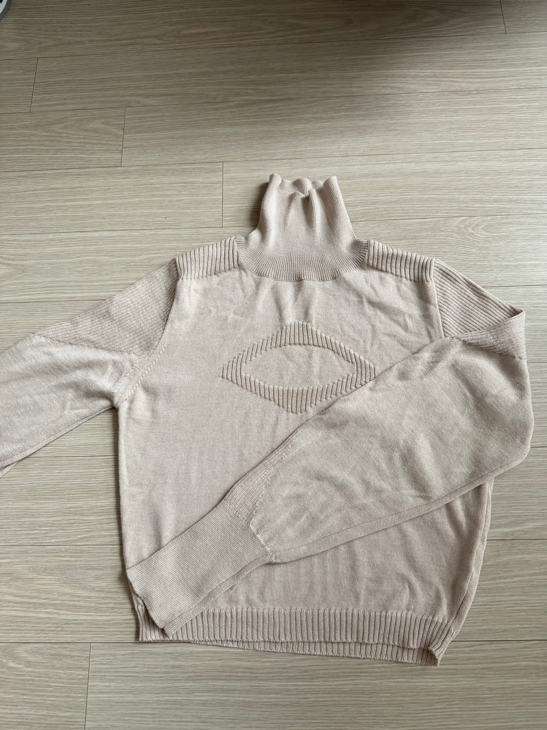 미스치프 니트 MSCHF TURTLE NECK KNIT TOP 상품이미지2