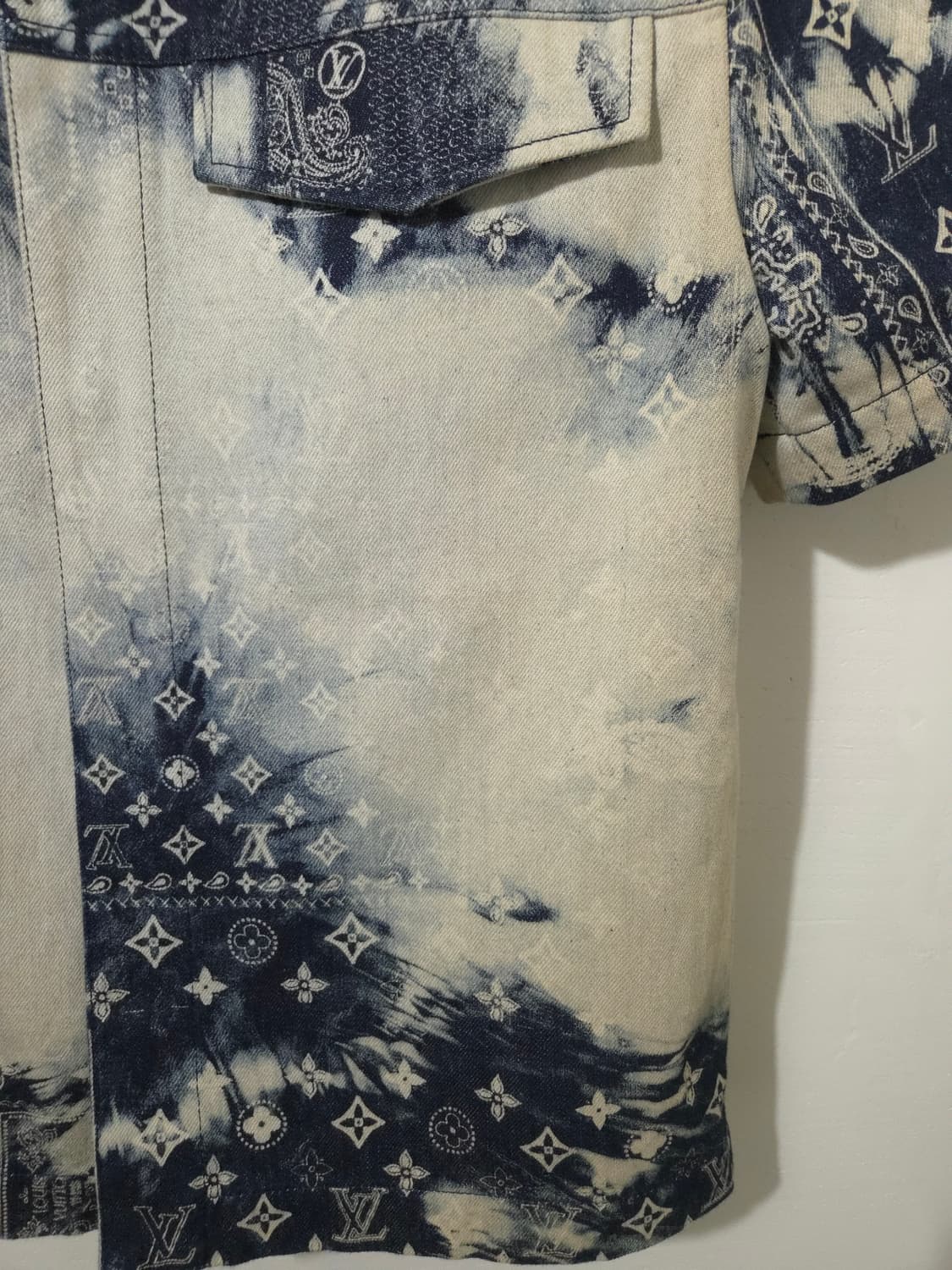 [새상품급] 루이비통 반다나 데님 셔츠 자켓 상품이미지7