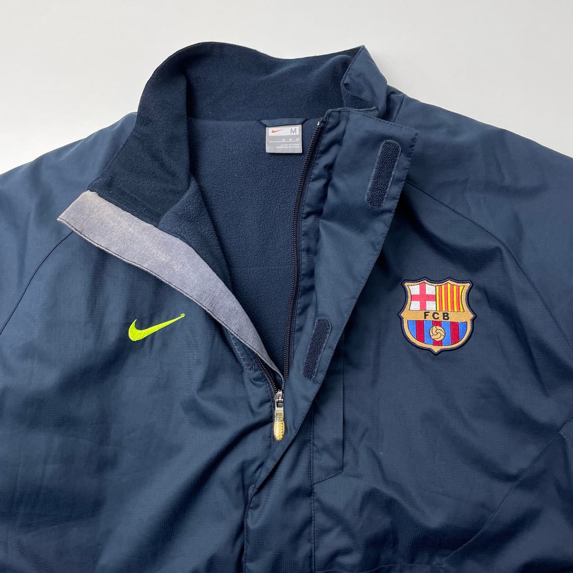 [택포] 나이키 FC 바르셀로나 네이비 바람막이 자켓 M 상품이미지3