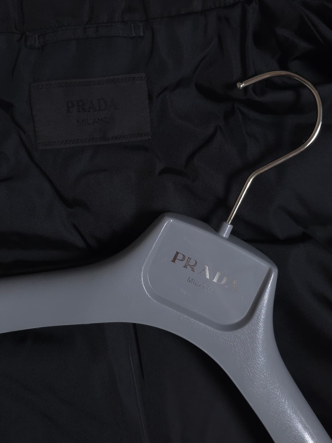 [L] 프라다 리나일론 퀄팅 패딩 블랙(SGB803) 상품이미지6