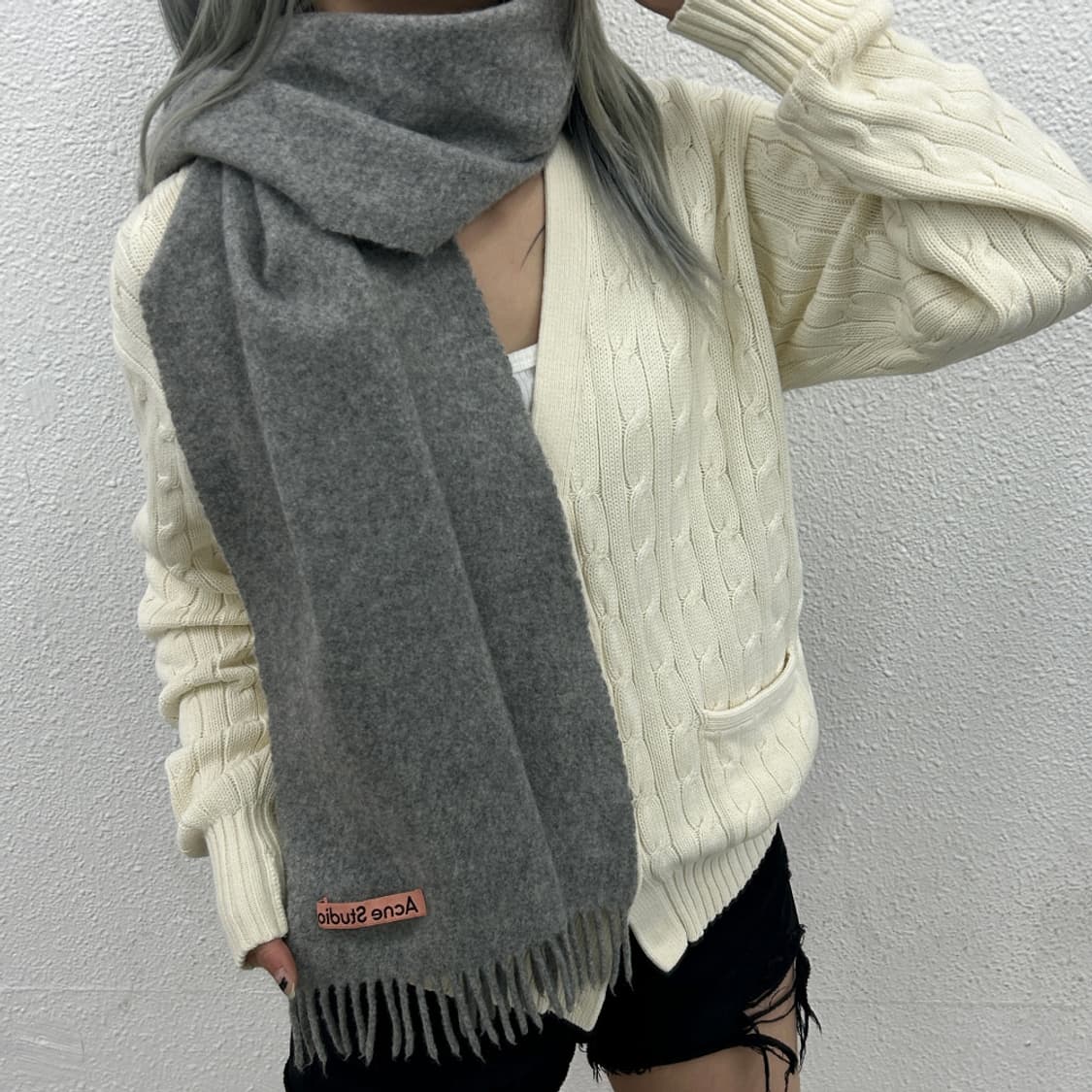 아크네스튜디오 그레이 앙고라 머플러 상품이미지2