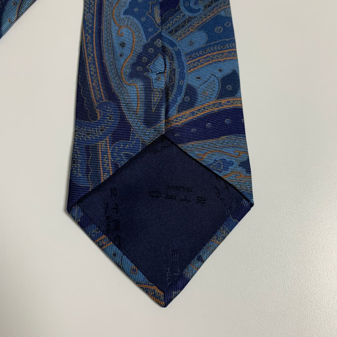 에트로(ETRO) 페이즐리 넥타이 명품 최상급 A+등급 클래식 정장룩 상품이미지6