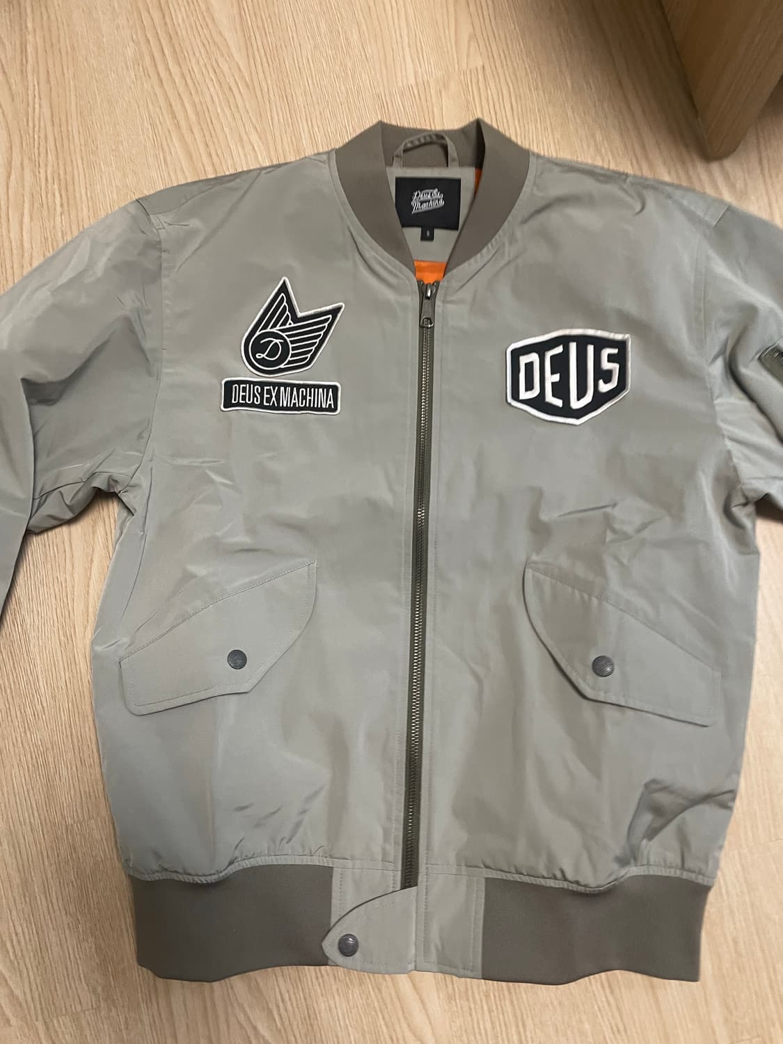 데우스 항공점퍼 상품이미지1