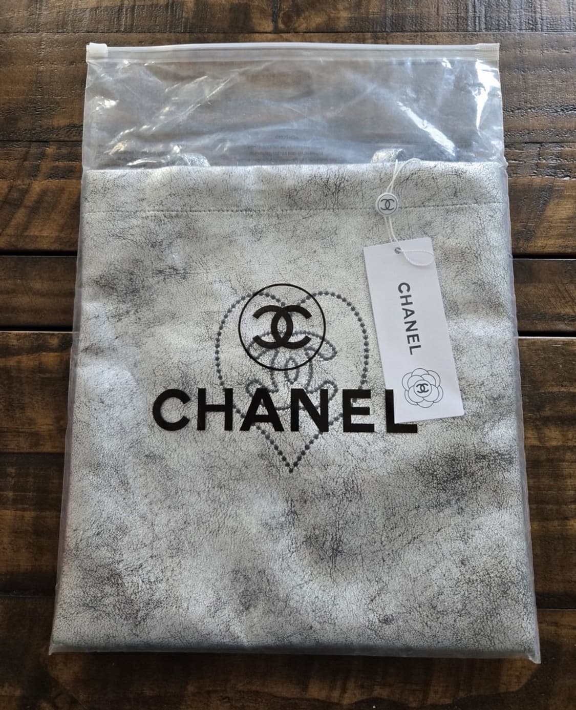 샤넬뷰티 기프트 빈티지 실버 하트  상품이미지6