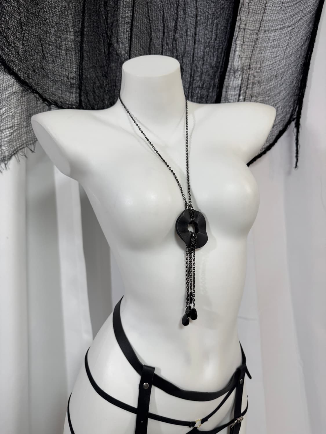black necklace 상품이미지2