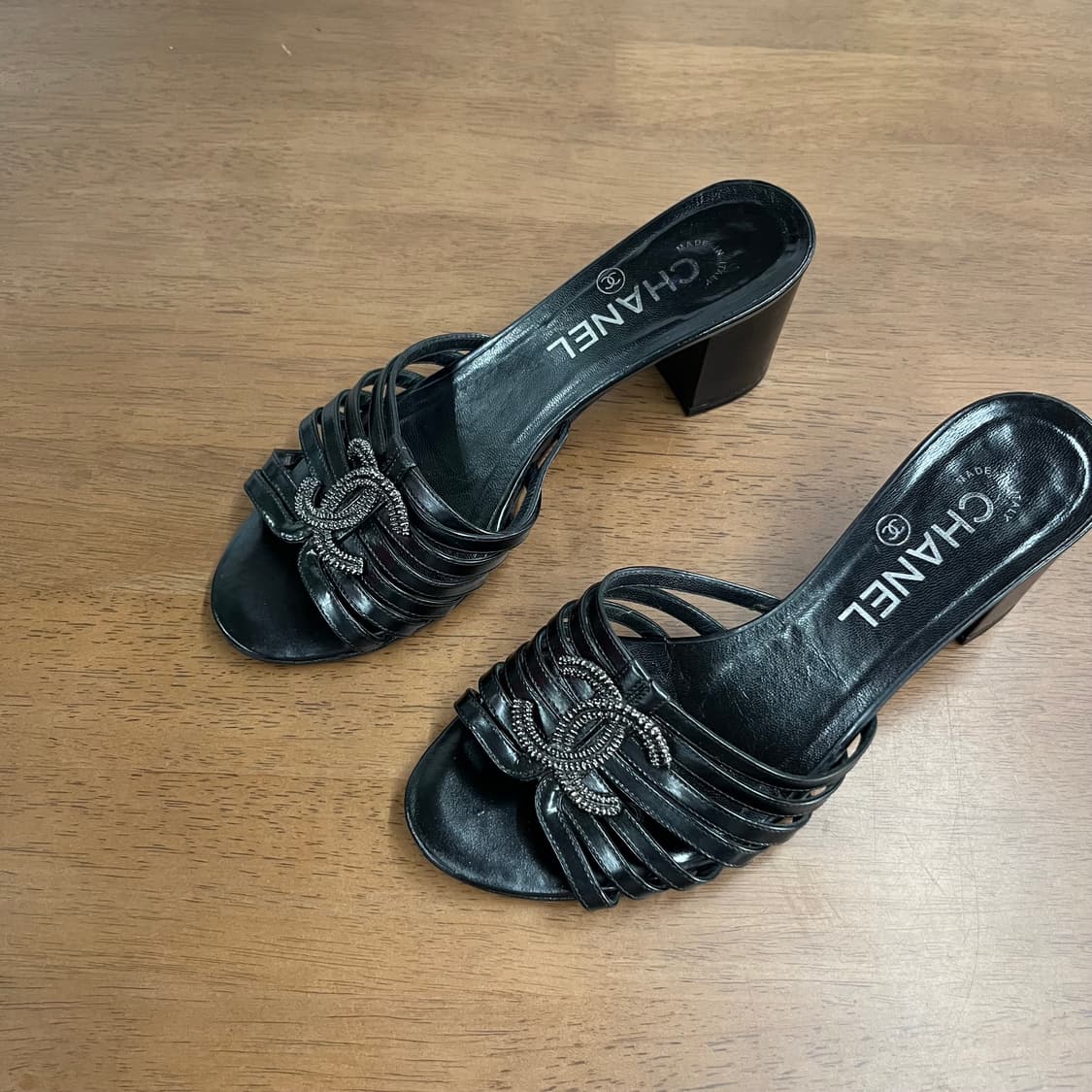 샤넬 레더 샌들 36c 상품이미지2