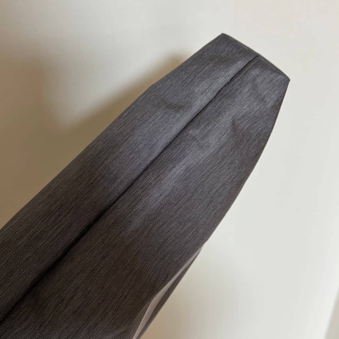 미스치프 롬버스 마켓백 차콜 그레이 상품이미지6