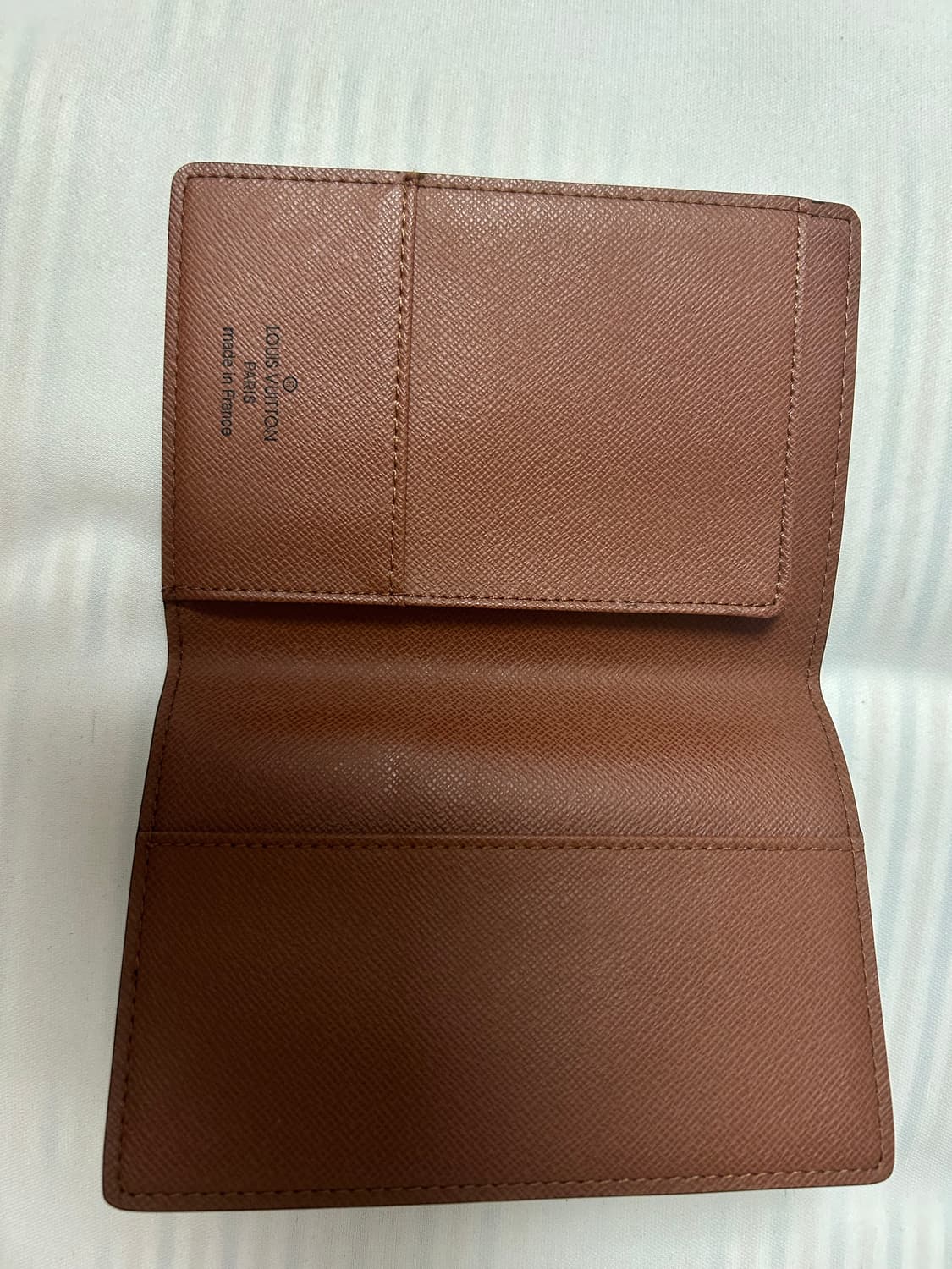 루이비통 여권지갑 상품이미지4