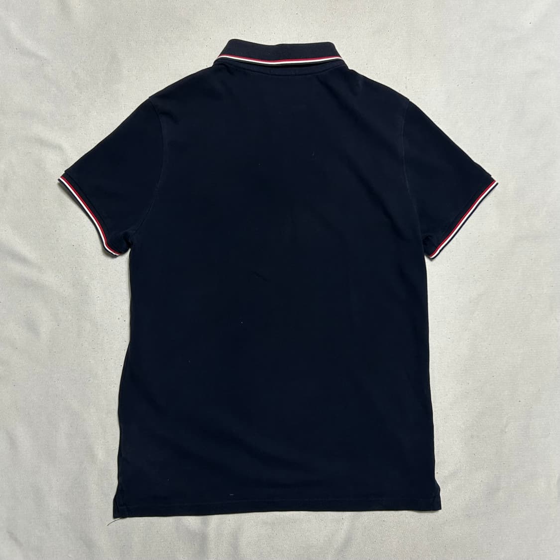 L 몽클레어 네이비 카라 반팔티 상품이미지3