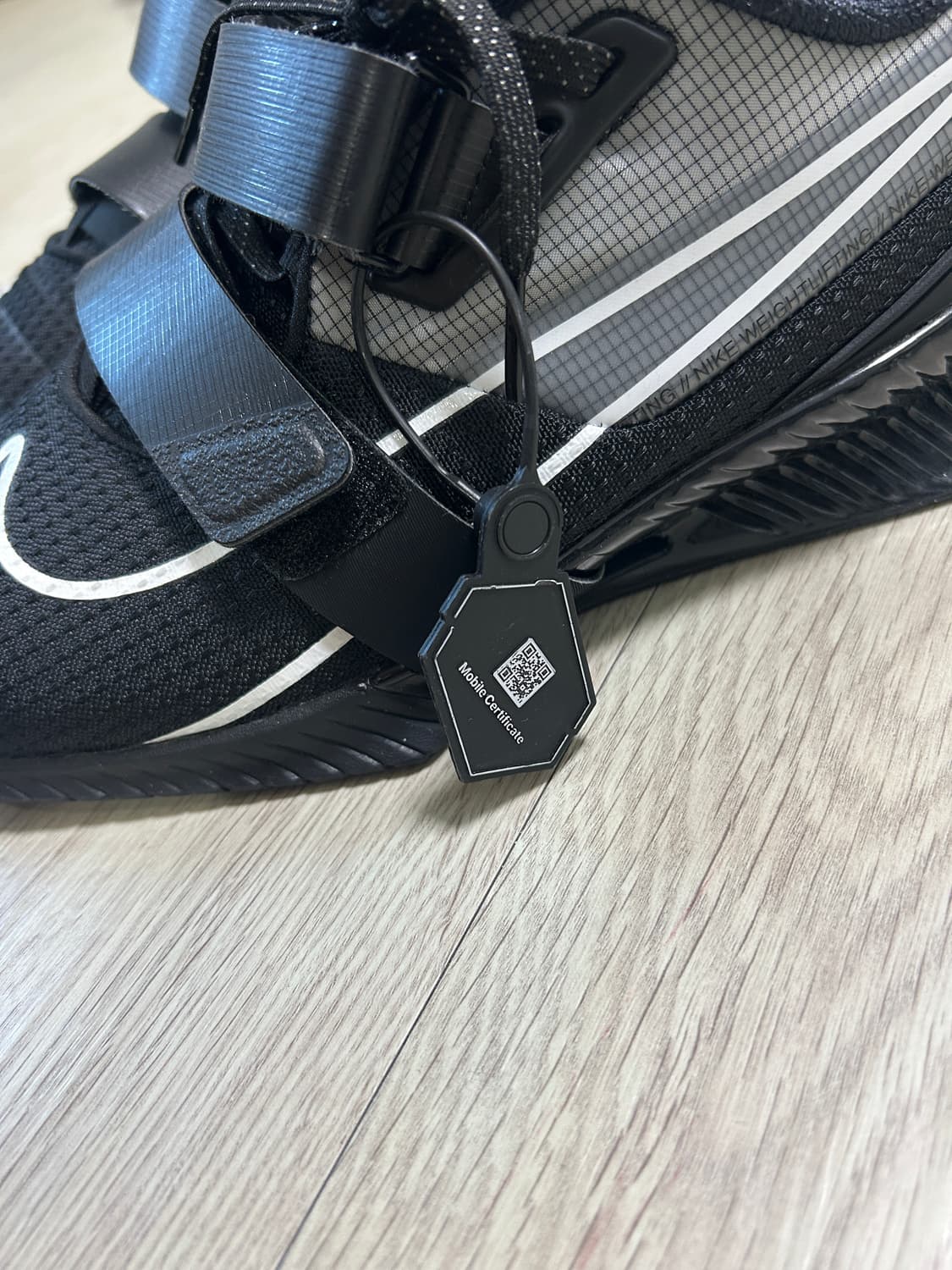 (280) 나이키 로말레오 4 블랙화이트 상품이미지2