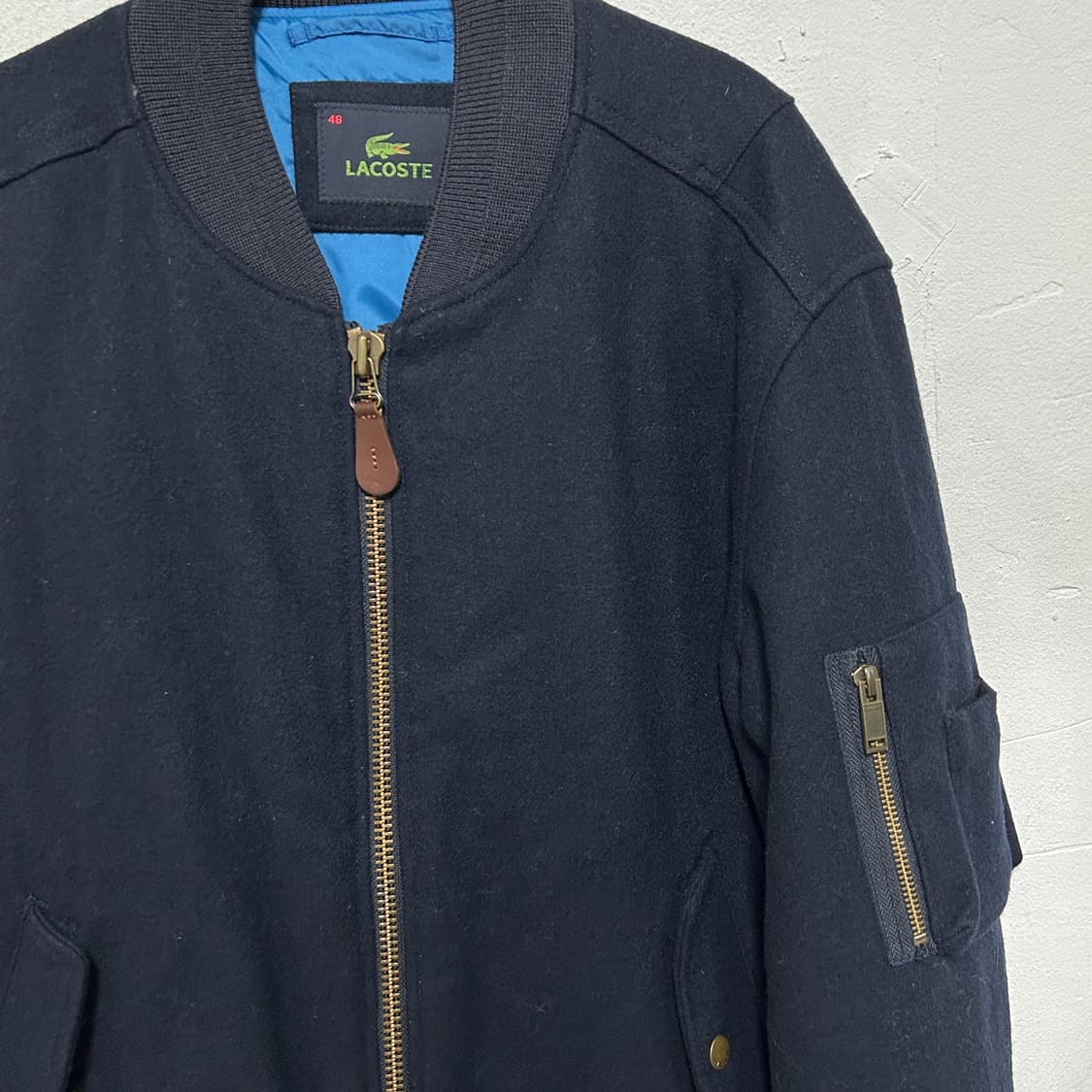 라코스테 네이비 봄버 자켓 상품이미지1
