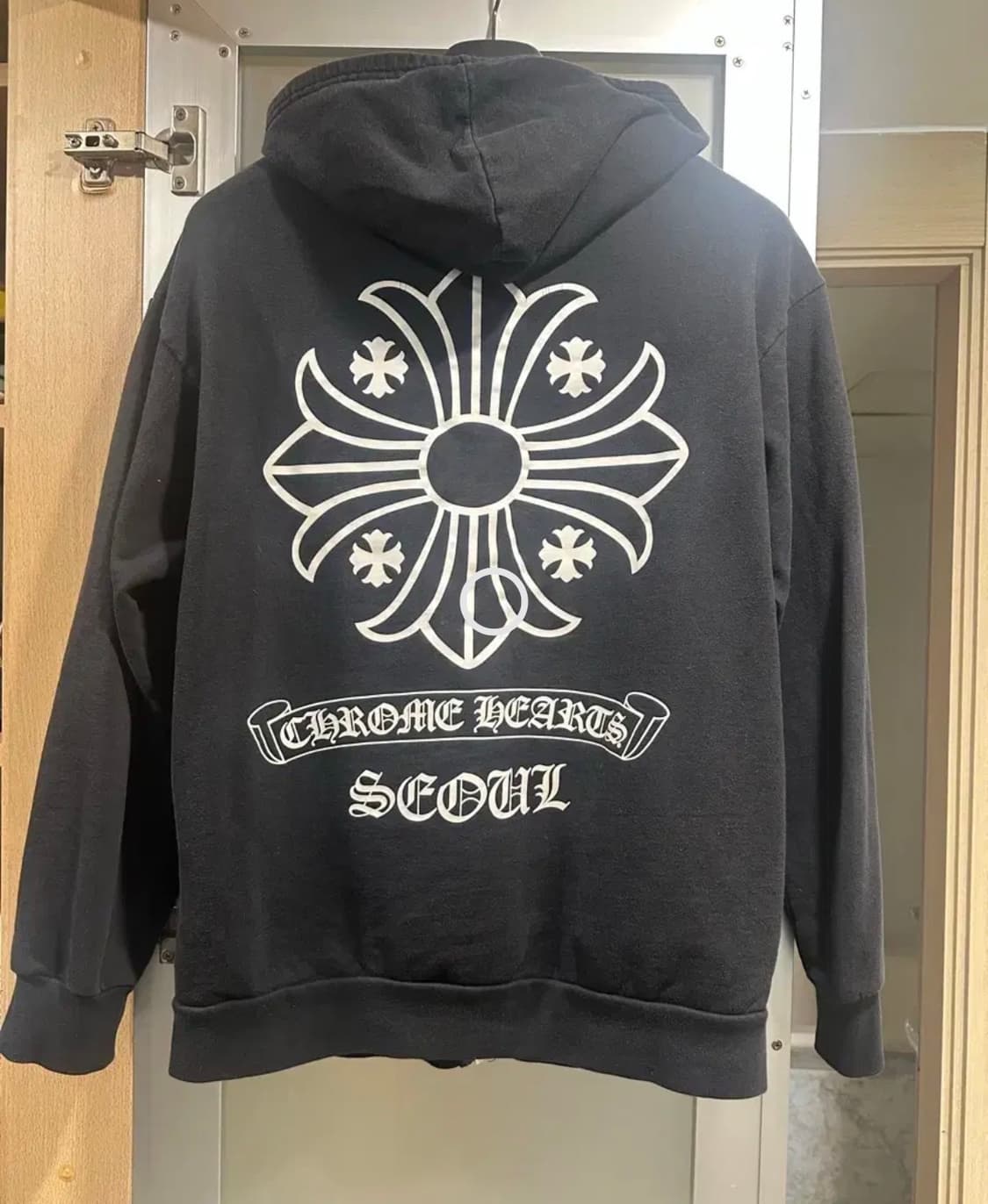 크롬하츠 서울 한정판 후드집업 XL 상품이미지2