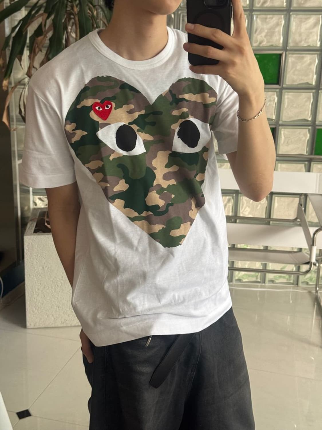 HEART LOGO TEE 빅 하트 로고 티셔츠 상품이미지3