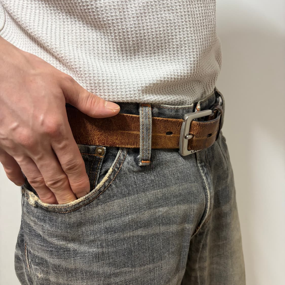 LEVI’S VINTAGE LEATHER BELT 상품이미지2