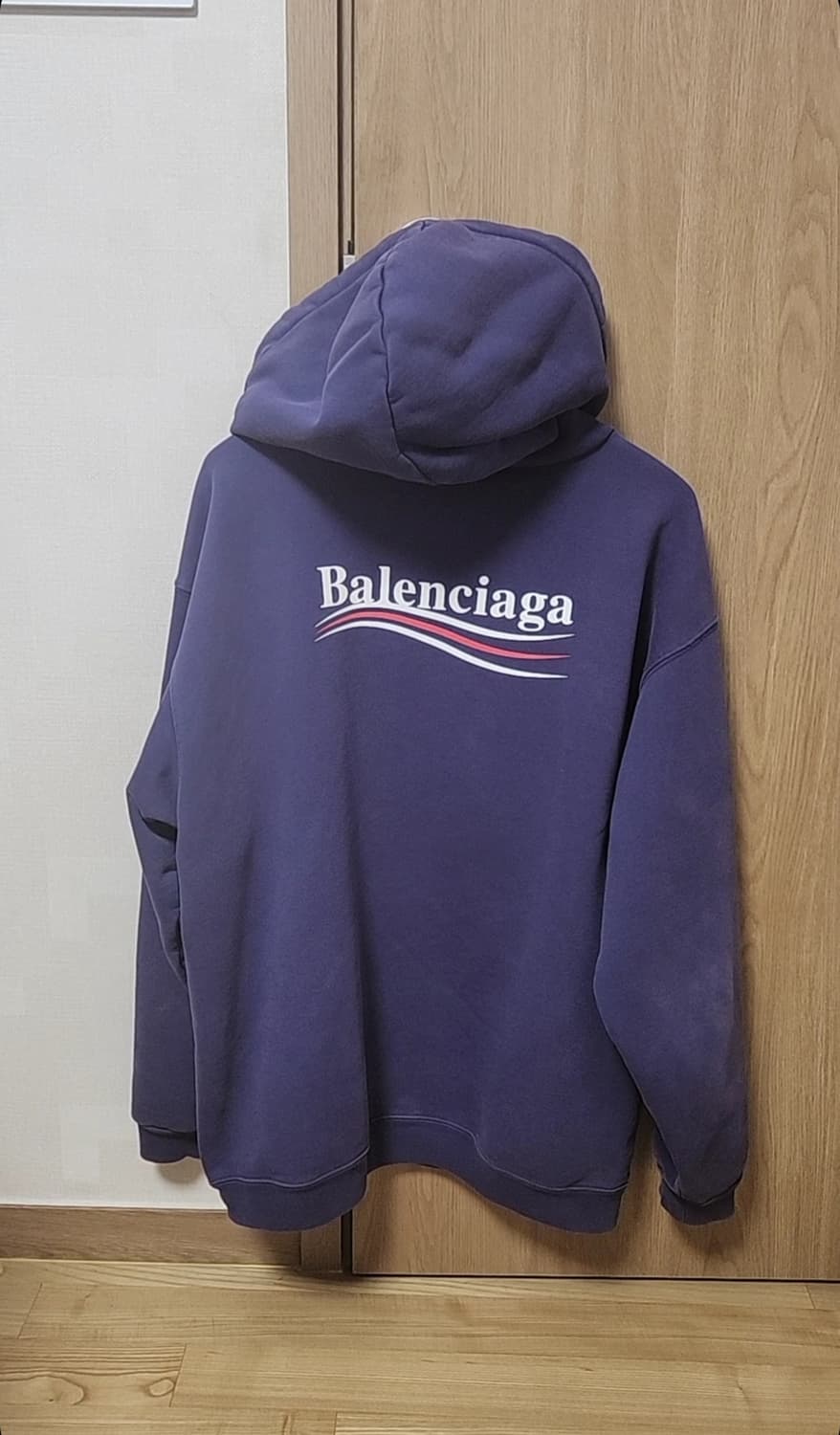 발렌시아가 웨이브로고 후드티 상품이미지2