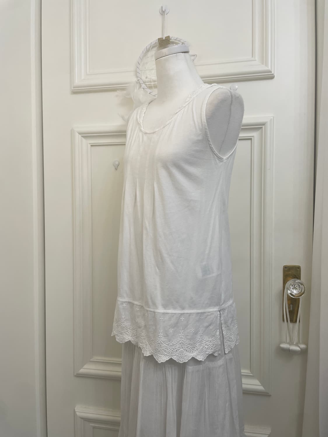 SM2 white lace pleats sleeveless top 상품이미지2