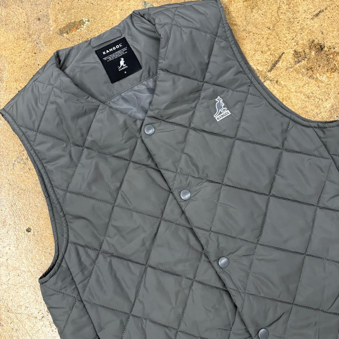 [정품/S] 캉골 퀼팅 패딩조끼 차콜 b14 상품이미지1
