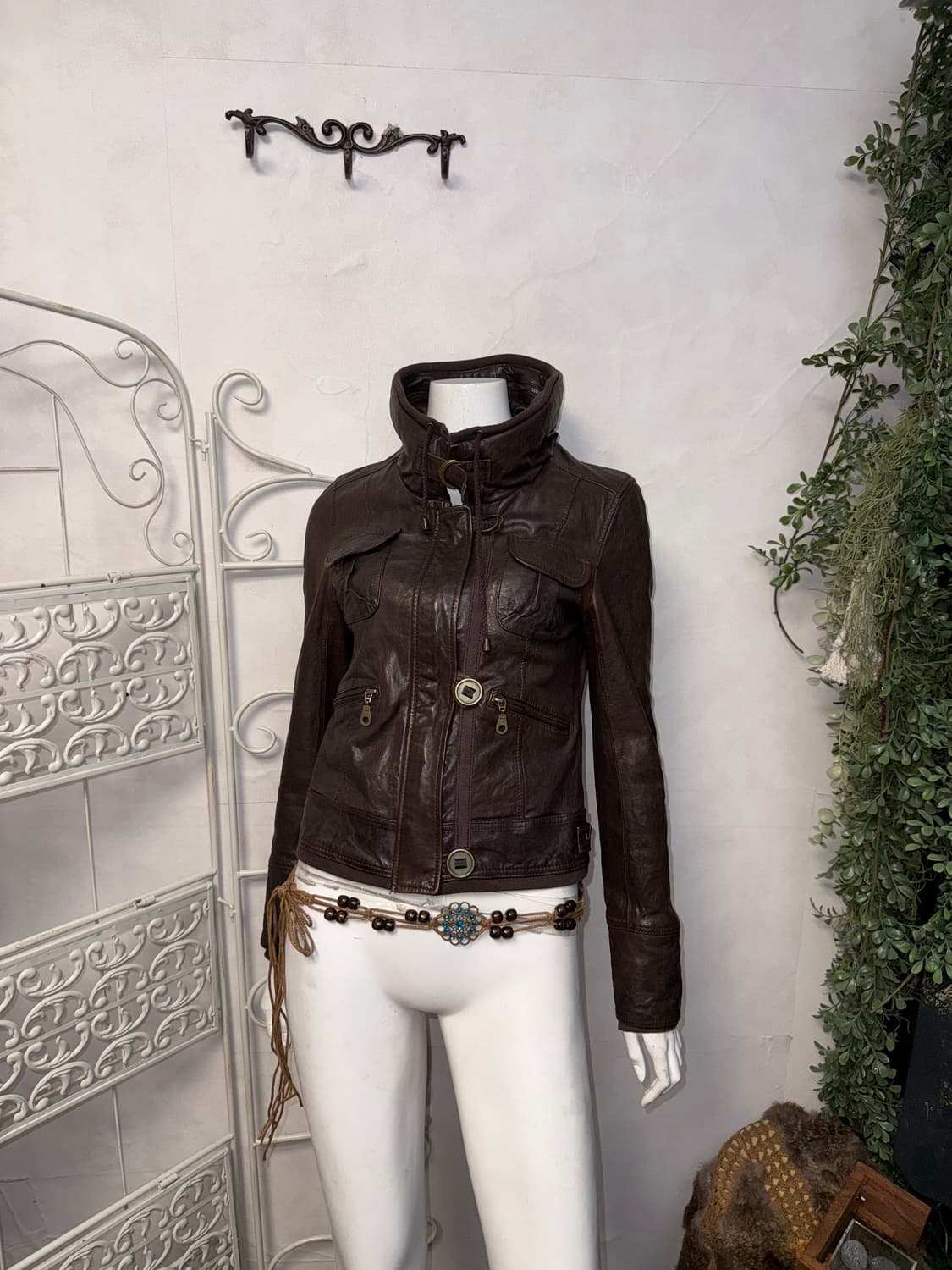 Brown lamb skin button collar jacket  상품이미지5