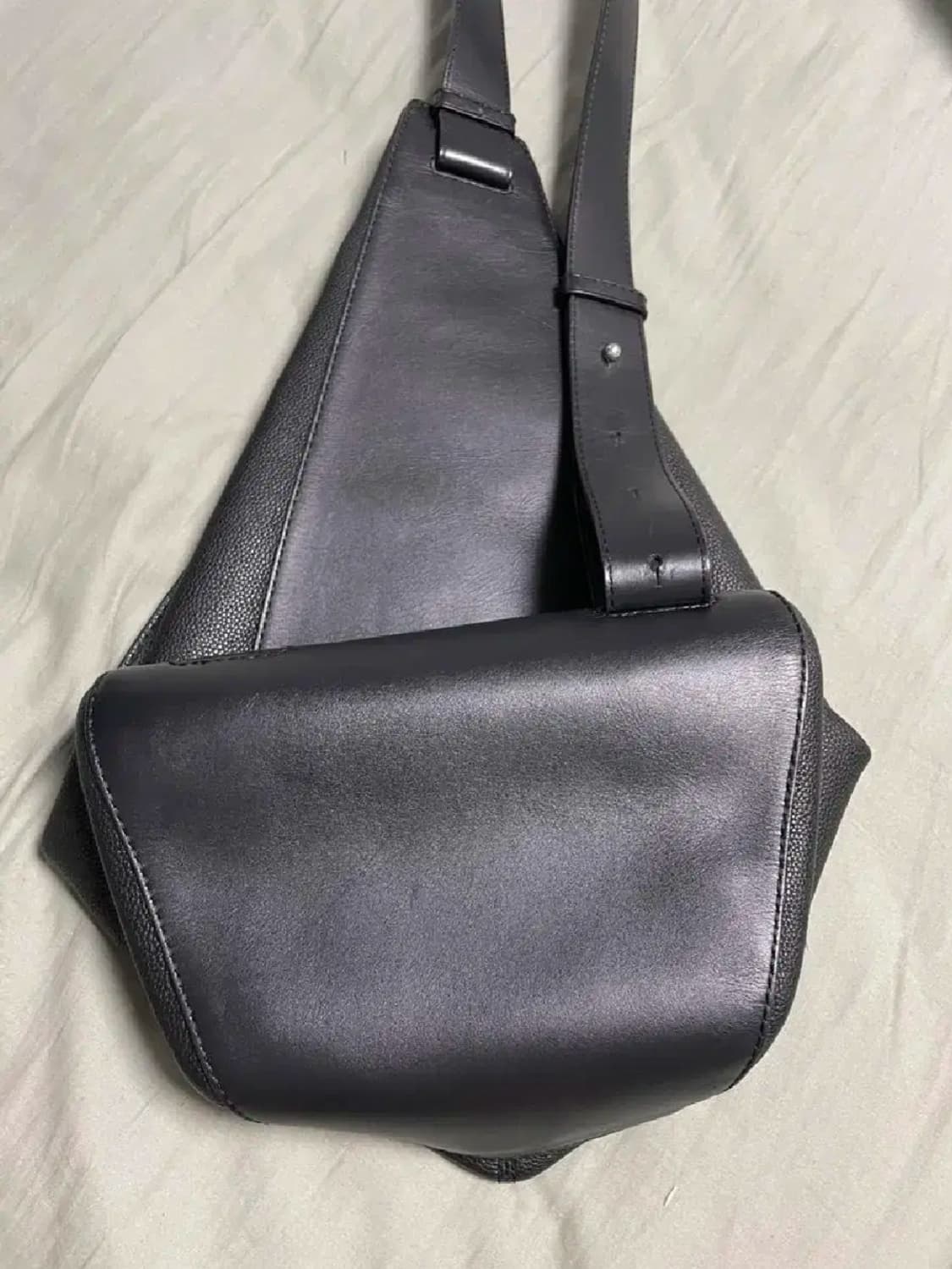 로에베 안톤 백팩 상품이미지4