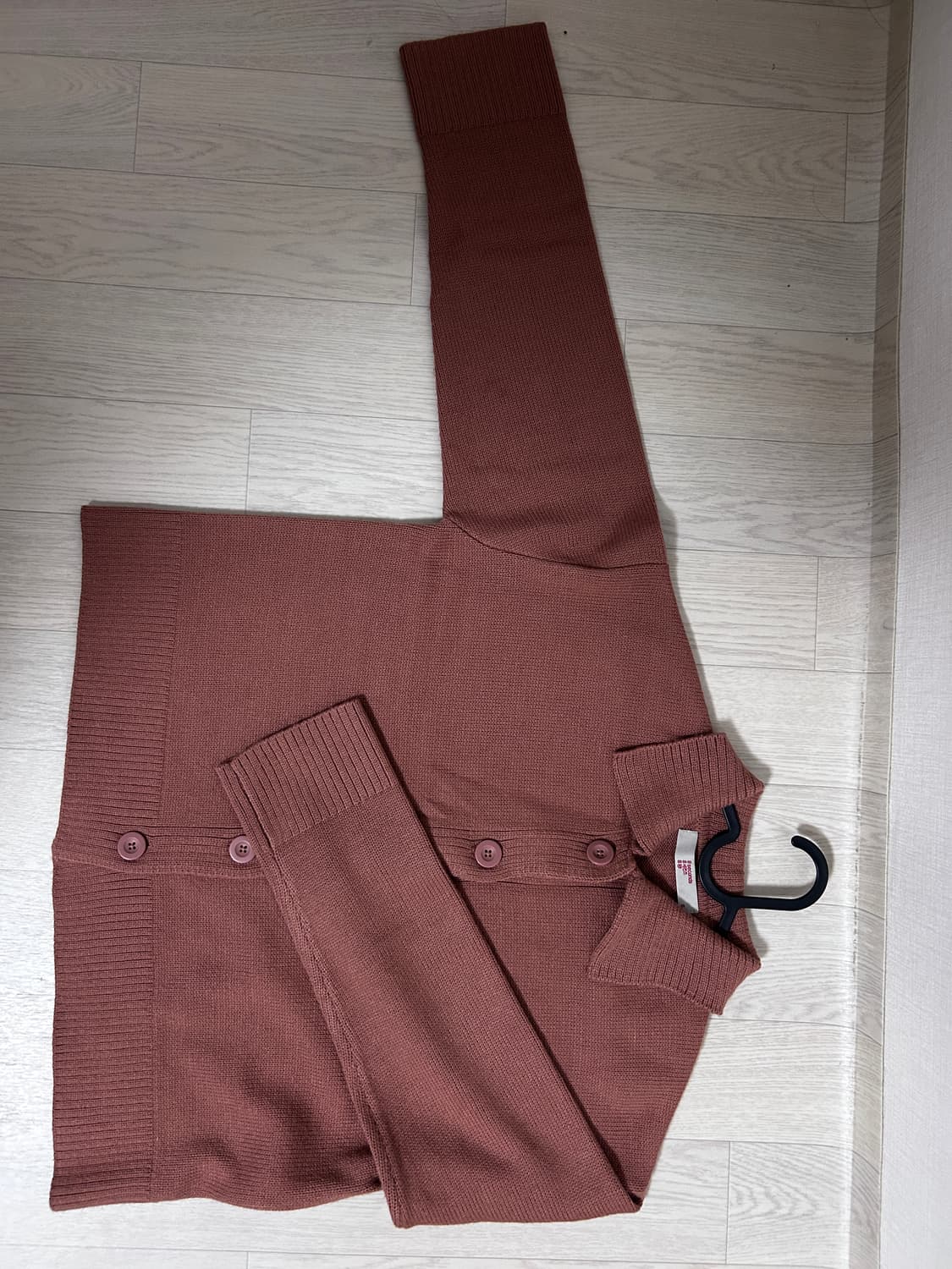 에잇세컨즈 카라 니트 가디건 상품이미지5