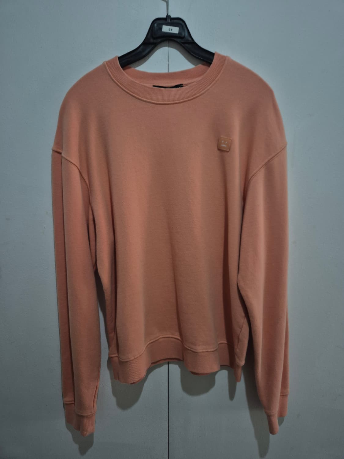 아크네 스튜디오 맨투맨 상품이미지1