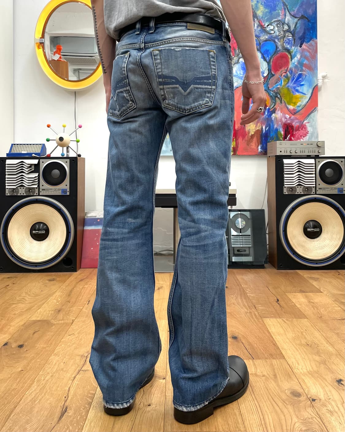 [29] 디젤 디스트레스 부츠컷 데님 팬츠 상품이미지2