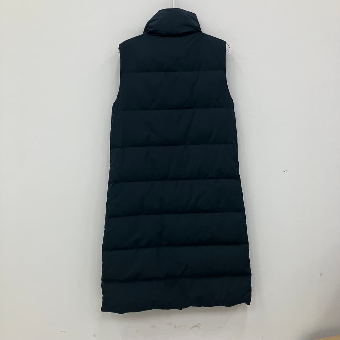 띠어리 롱 패딩 베스트M 상품이미지2