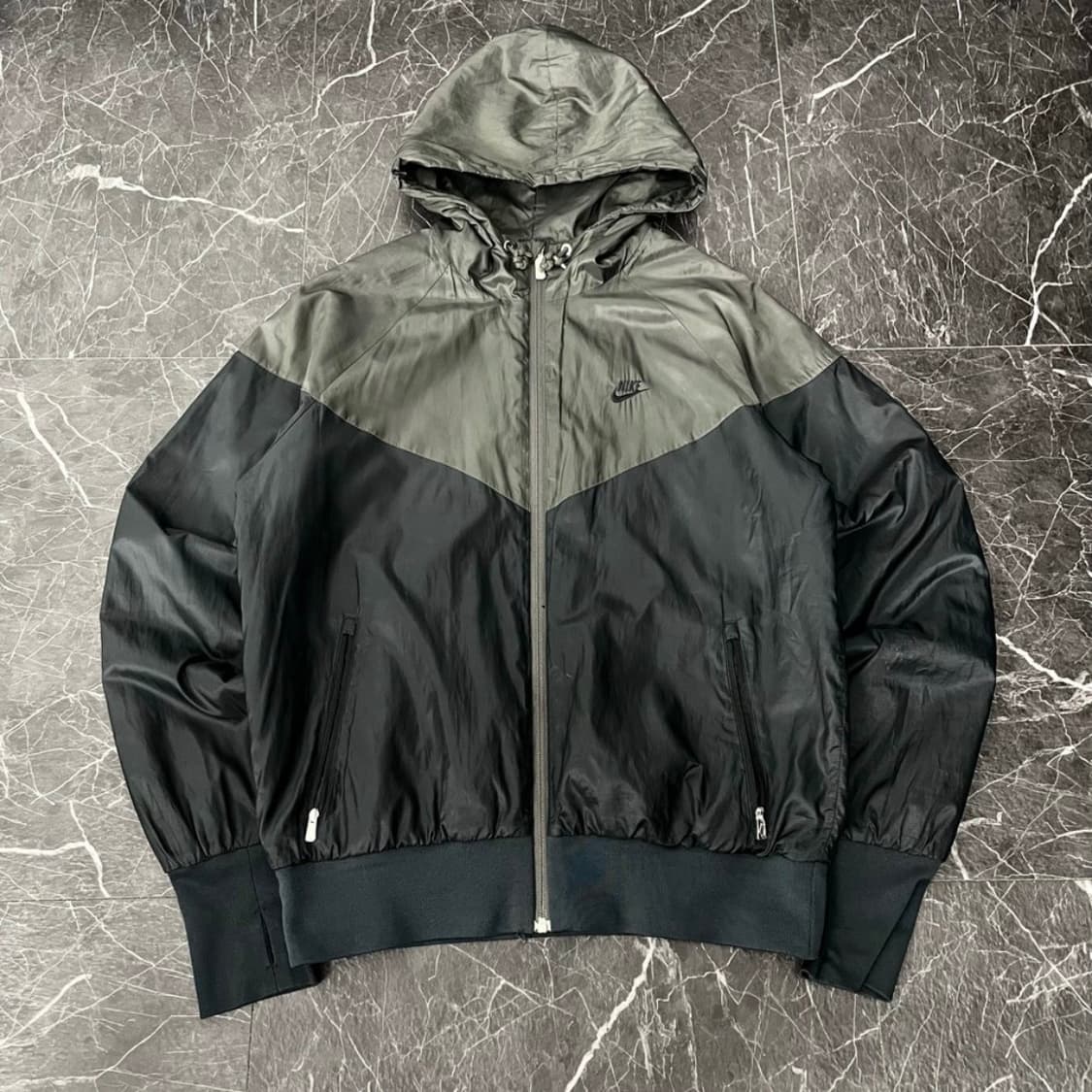 나이키 스우시 패디드 윈드러너 후드 바람막이 자켓 상품이미지2