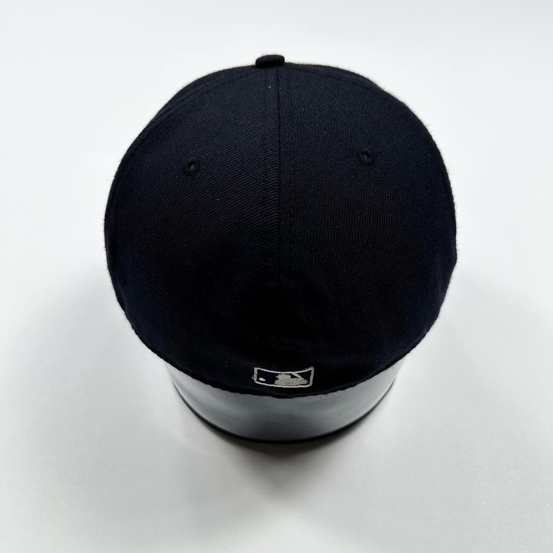 뉴에라 MLB 올드스쿨 뉴욕 양키스 사이즈캡 상품이미지3