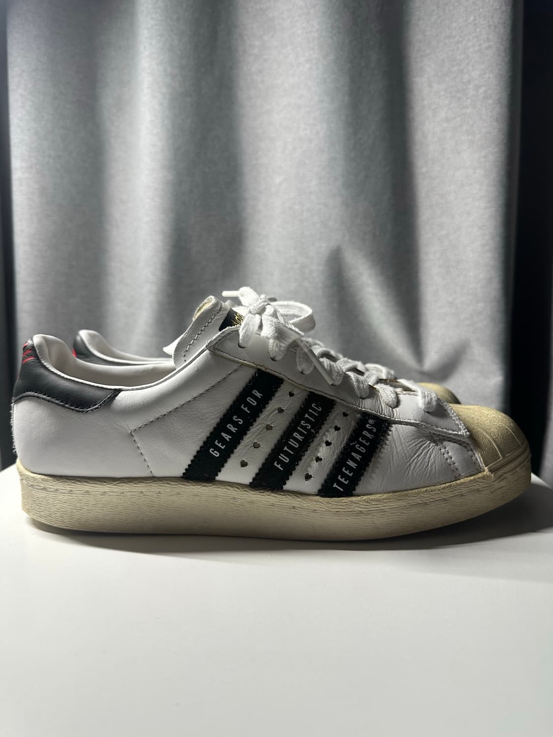 아디다스x휴먼메이드 슈퍼스타 화이트블랙 상품이미지4