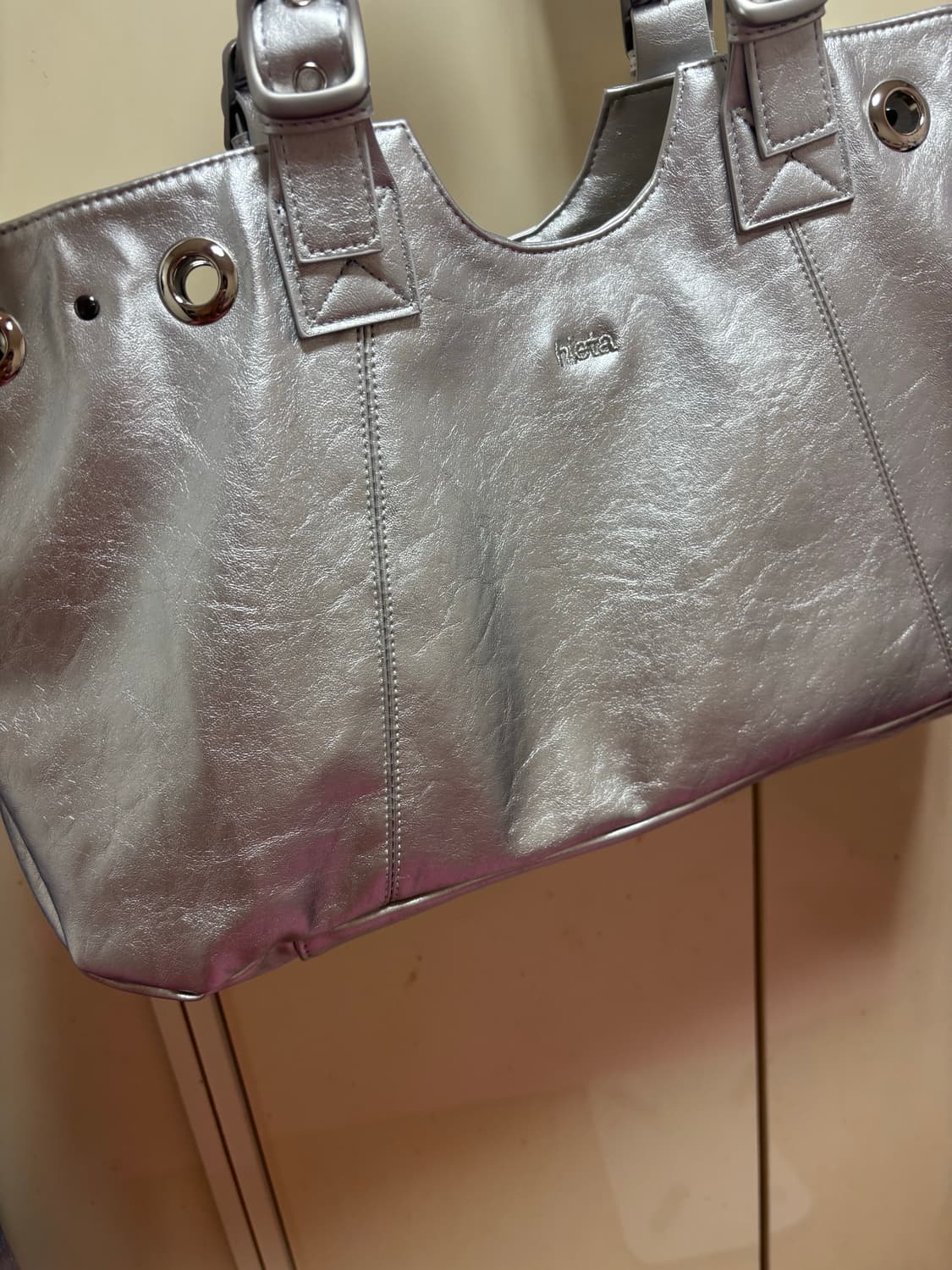 새상품 히에타 베키백 실버 hieta becky silver 상품이미지2