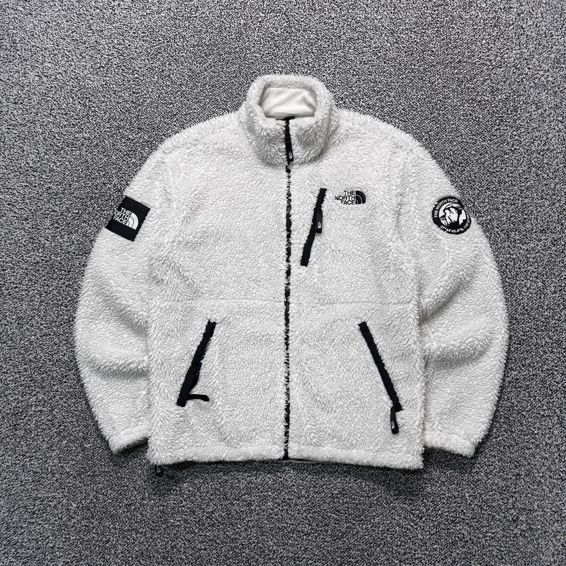 Name : 노스페이스 뽀글이 자수로고 오버핏 후리스 자켓 :)  상품이미지1