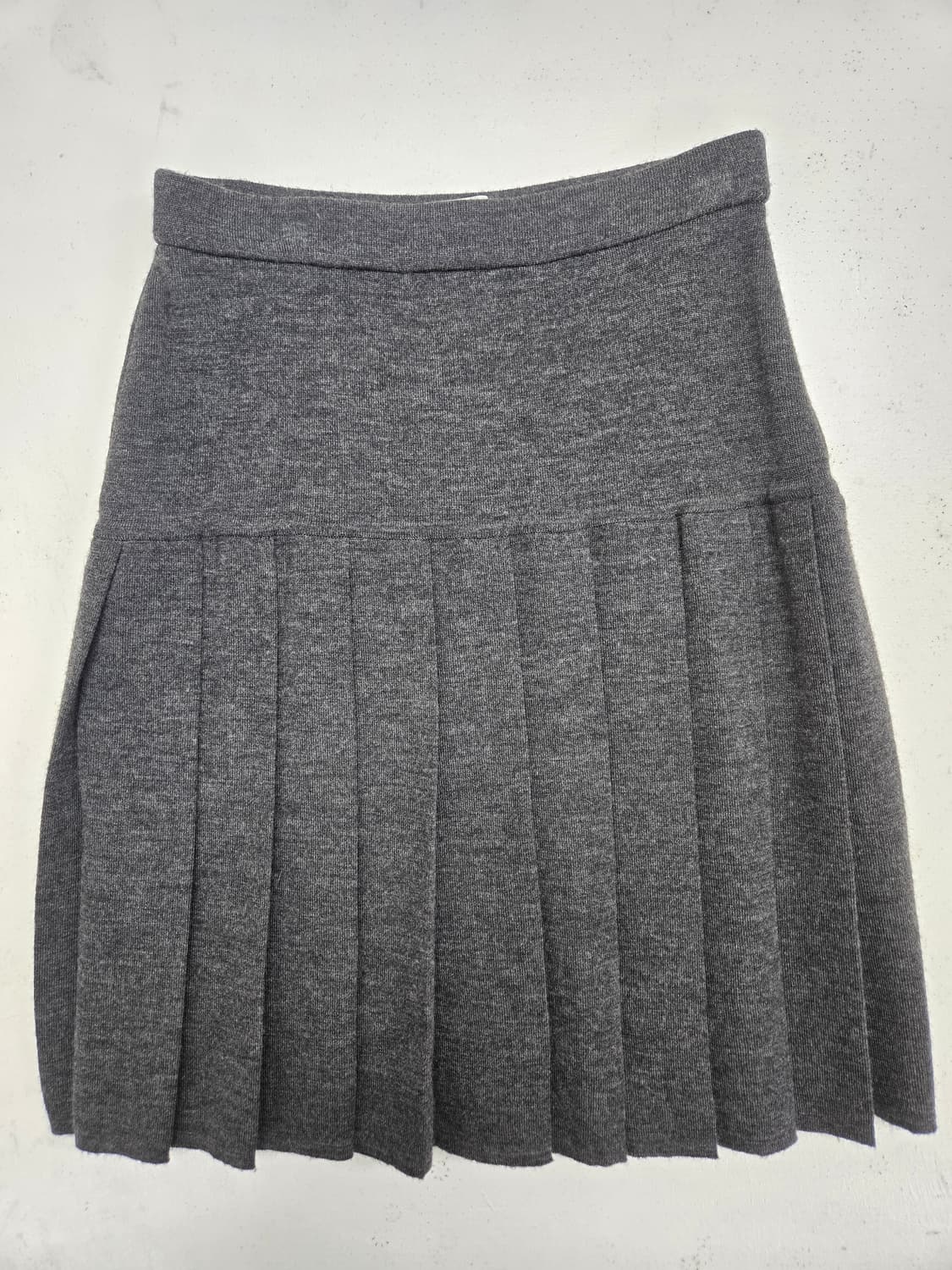 발렌시아가 회색 플리츠 미니스커트 상품이미지1