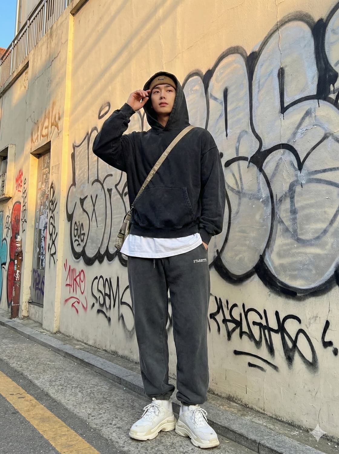 인스턴트펑크. 피그먼트 스탠다드 스웨트 팬츠_호칭2 상품이미지1