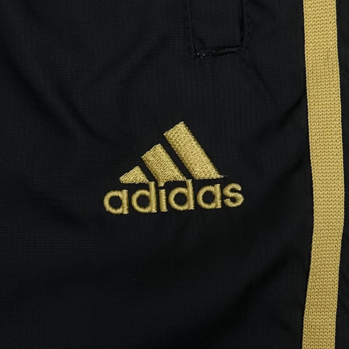  Adidas Gold stripe track pants 상품이미지6