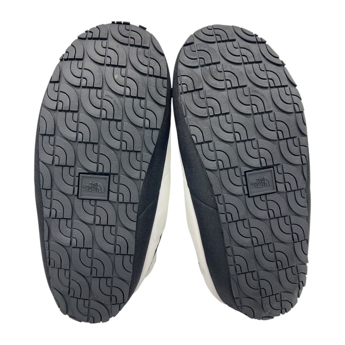 285 노스페이스 패딩 뮬 화이트 상품이미지4