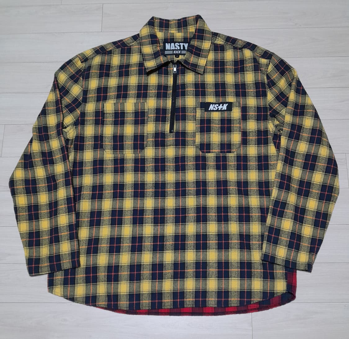 💥네스트킥 하프집업 체크 셔츠 (L)
 상품이미지1