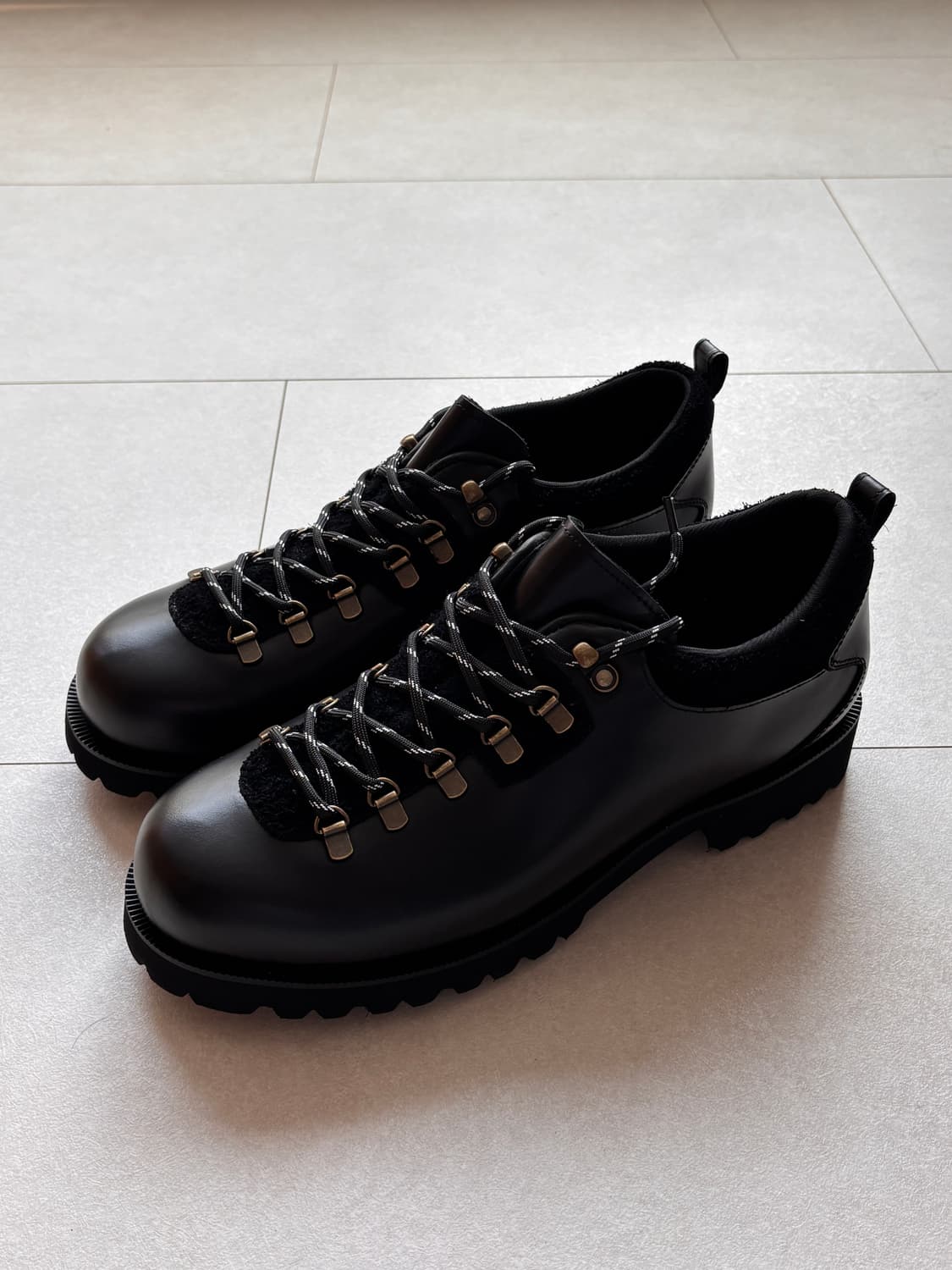 로맨틱무브 마운틴 슈즈 오일블랙 280 상품이미지1